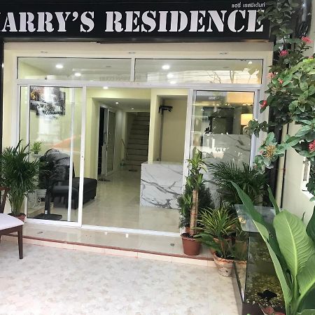 Hotel Harrys Resiendence Bangkok Esterno foto
